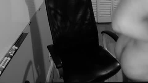 tombrockmoen2 online show from 10-04-25, 05:05