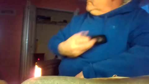 Snapshot of tomcat4848 chatting on 02-01-26, 12:04 tomcat4848 online show from 02-01-26, 12:04