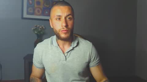 Snapshot of tomdavisxl chatting on 12-02-25, 10:38 tomDavisXl online show from 12-02-25, 10:38