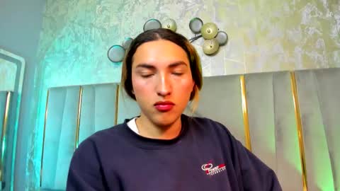   online show from 02-04-26, 02:12