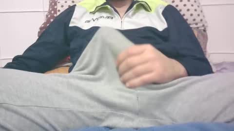 tommaso9046 online show from 12-29-24, 04:19