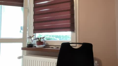 tommilovee online show from 07-22-26, 12:08