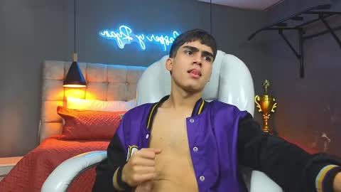 Tommy  online show from 02-20-25, 09:44