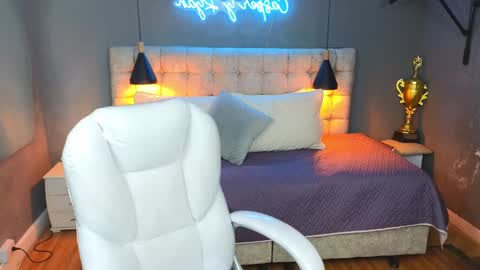 Tommy  online show from 03-06-25, 07:03