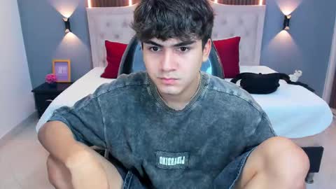 Tommy  online show from 03-27-26, 03:45