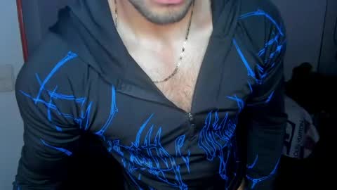 Snapshot of tommy_bred chatting on 05-02-26, 12:04 Twitter BreddTommy IG tommy bredd online show from 05-02-26, 12:04