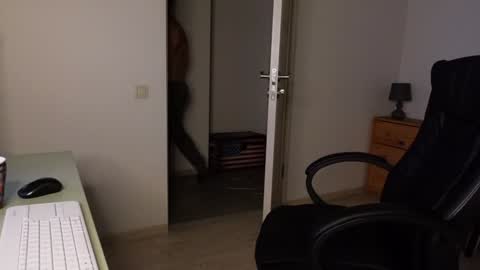  tommy burnzzz  online show from 12-29-24, 06:14