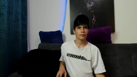 Snapshot of tommy_carlos chatting on 02-28-25, 11:56 online show from 02-28-25, 11:56