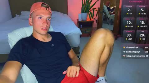 Snapshot of tommy_cumfinger chatting on 02-20-26, 11:32 Tommy online show from 02-20-26, 11:32