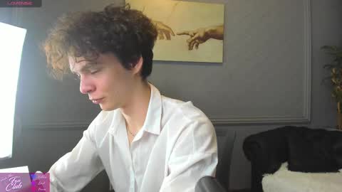 Snapshot of tommy_jamm chatting on 02-24-25, 04:15 Tommy online show from 02-24-25, 04:15