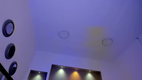 Snapshot of tommy_kurtt chatting on 10-29-25, 01:13 Tommy online show from 10-29-25, 01:13