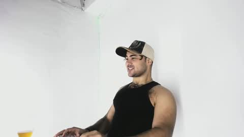 Snapshot of tommy_sccott chatting on 09-27-25, 10:26 tommy_sccott online show from 09-27-25, 10:26