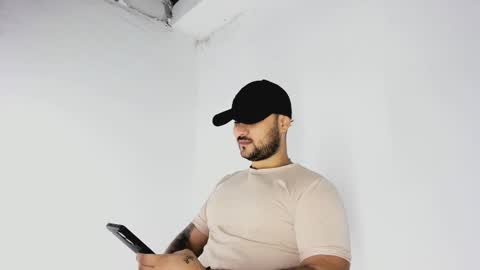 Snapshot of tommy_sccott chatting on 11-08-25, 09:24 tommy_sccott online show from 11-08-25, 09:24