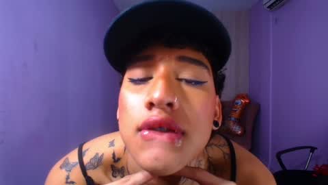 tommy_sweet1 online show from 02-05-25, 09:57