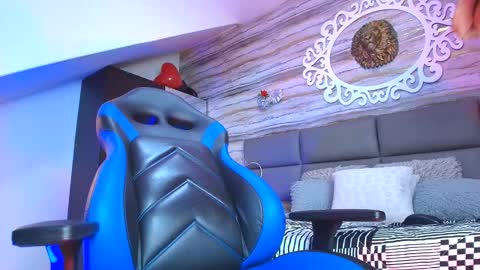 Snapshot of tommy_will chatting on 02-28-25, 10:39 tommy_will online show from 02-28-25, 10:39