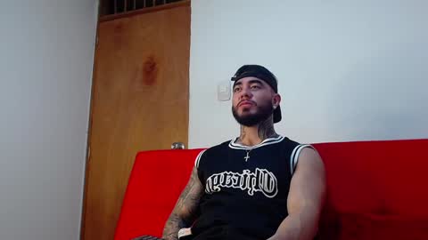 Snapshot of tommyblessd1 chatting on 01-31-25, 10:10 Steven online show from 01-31-25, 10:10