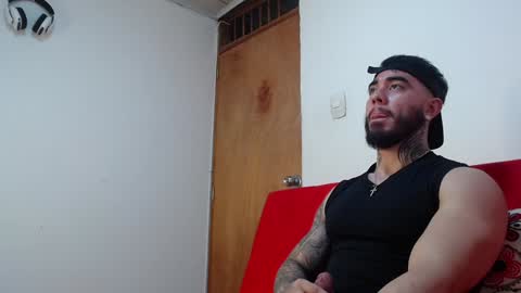 Snapshot of tommyblessd1 chatting on 02-03-25, 09:29 Steven online show from 02-03-25, 09:29