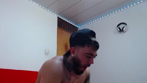 Snapshot of tommyblessd1 chatting on 03-12-25, 06:55 Steven online show from 03-12-25, 06:55