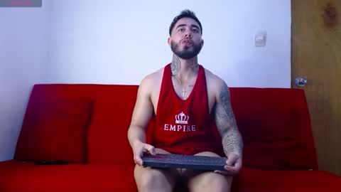 Snapshot of tommyblessd1 chatting on 09-22-25, 06:54 Steven online show from 09-22-25, 06:54