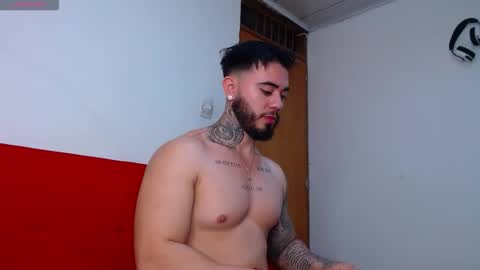 Snapshot of tommyblessd1 chatting on 09-24-25, 06:50 Steven online show from 09-24-25, 06:50