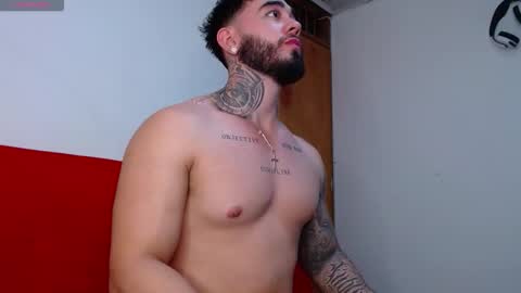 Snapshot of tommyblessd1 chatting on 09-30-25, 05:34 Steven online show from 09-30-25, 05:34