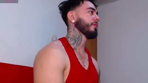 Snapshot of tommyblessd1 chatting on 10-01-25, 05:46 Steven online show from 10-01-25, 05:46