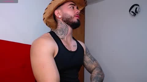 Snapshot of tommyblessd1 chatting on 10-10-25, 05:50 Steven online show from 10-10-25, 05:50