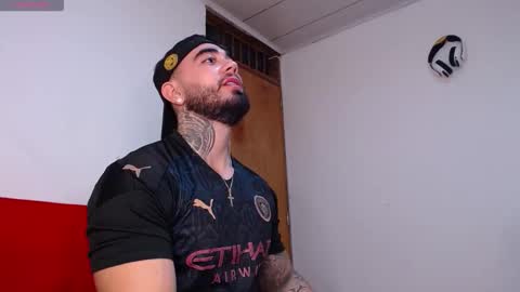 Snapshot of tommyblessd1 chatting on 11-06-25, 07:42 Steven online show from 11-06-25, 07:42