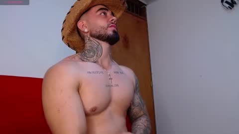 Snapshot of tommyblessd1 chatting on 11-09-25, 01:04 Steven online show from 11-09-25, 01:04