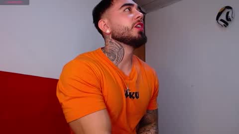 Snapshot of tommyblessd1 chatting on 11-13-25, 05:17 Steven online show from 11-13-25, 05:17