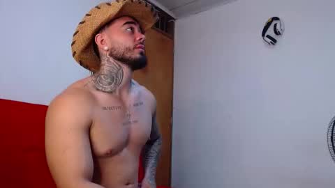 Snapshot of tommyblessd1 chatting on 11-22-25, 12:20 Steven online show from 11-22-25, 12:20