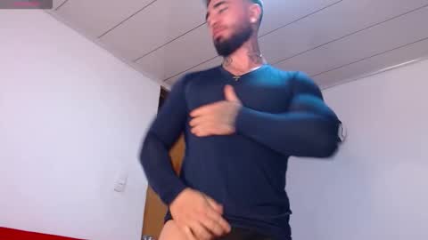 Snapshot of tommyblessd1 chatting on 11-24-25, 05:23 Steven online show from 11-24-25, 05:23