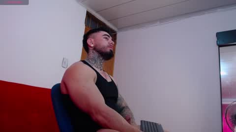 Snapshot of tommyblessd1 chatting on 06-24-26, 06:51 Steven online show from 06-24-26, 06:51