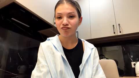 Maya online show from 03-12-26, 07:42