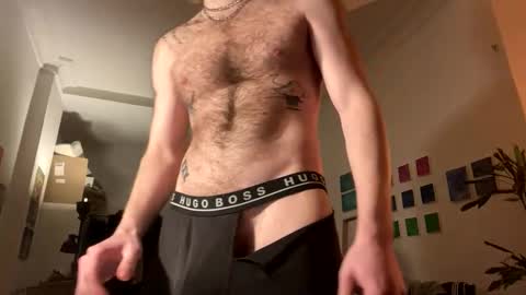 Snapshot of tommyg6420 chatting on 10-27-25, 08:13 First Show ever 3 online show from 10-27-25, 08:13