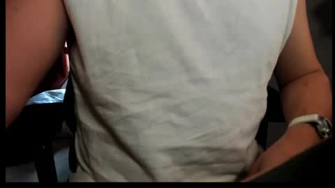 Snapshot of tommysmithjones82 chatting on 01-11-26, 11:26 tommysmithjones82 online show from 01-11-26, 11:26