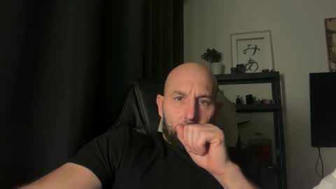 Thomas Fit online show from 11-19-25, 10:43