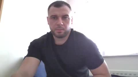 tommyy19901 online show from 10-14-25, 01:12