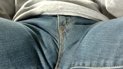 Snapshot of tomscibbly chatting on 12-05-24, 11:29 tomscibbly online show from 12-05-24, 11:29