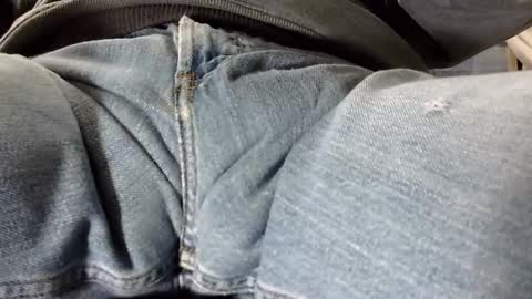 Snapshot of tomscibbly chatting on 12-25-24, 04:43 tomscibbly online show from 12-25-24, 04:43