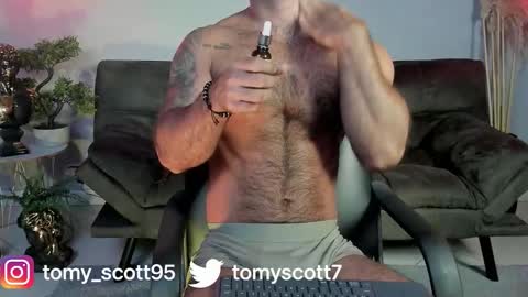 tomy_scott6 online show from 03-18-26, 11:13