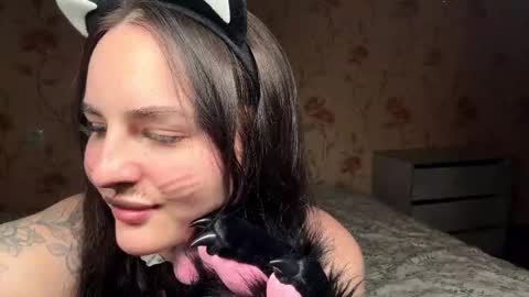 Bella  online show from 02-28-26, 03:13