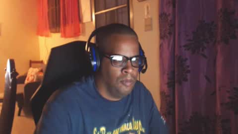 Antonio online show from 01-06-25, 01:42