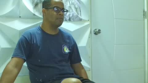 Antonio online show from 01-18-25, 12:36