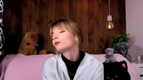 Snapshot of tonitatooker chatting on 06-14-26, 08:22 Melissa online show from 06-14-26, 08:22