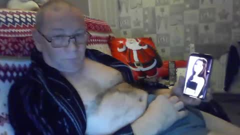 Snapshot of tony14712 chatting on 12-13-24, 01:04 tony14712 online show from 12-13-24, 01:04