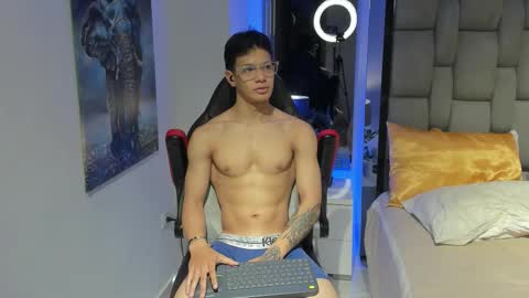 tony_petrov online show from 09-12-25, 08:14