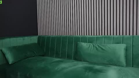 Snapshot of tony_storm chatting on 12-14-25, 02:11 Tony online show from 12-14-25, 02:11