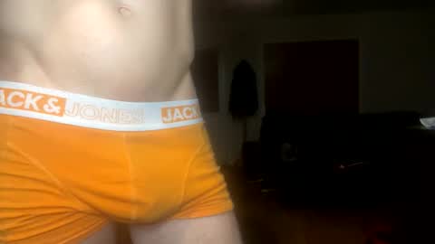 Sexy boys online show from 02-22-25, 05:23