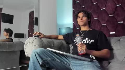 Tony Benedetti online show from 02-15-26, 08:05